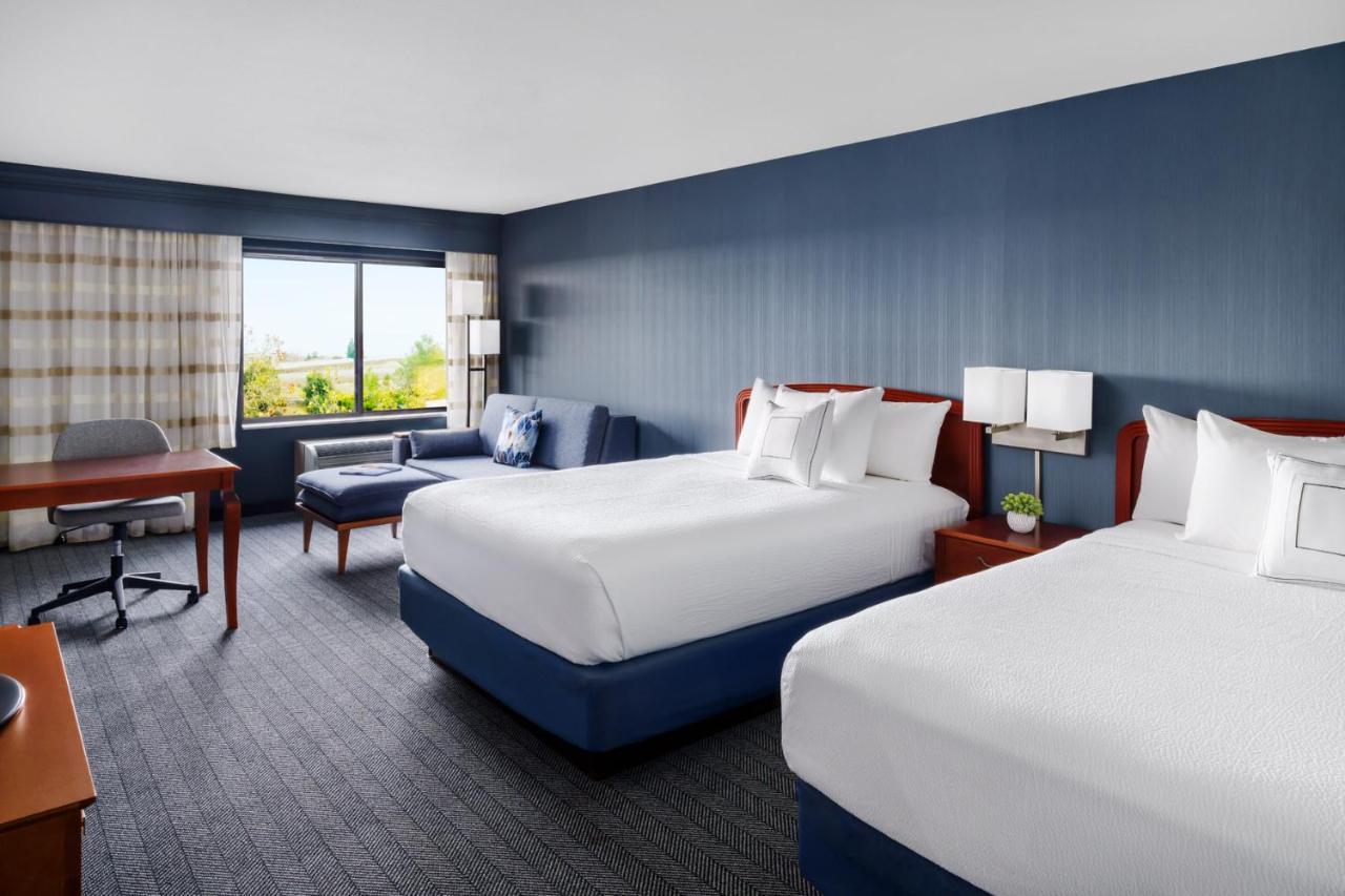 Courtyard By Marriott Sacramento 3* Folsom
