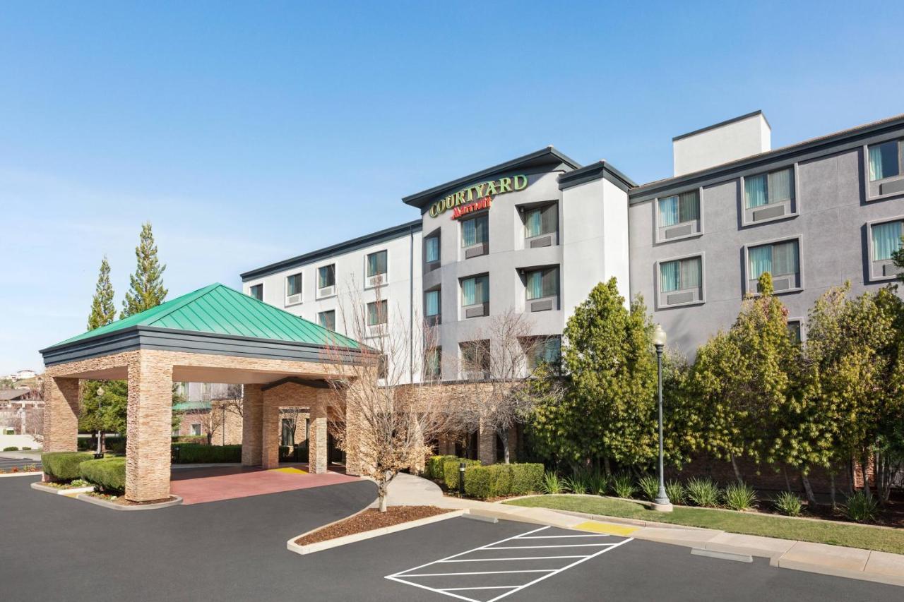 Hotel Courtyard By Marriott Sacramento 3*