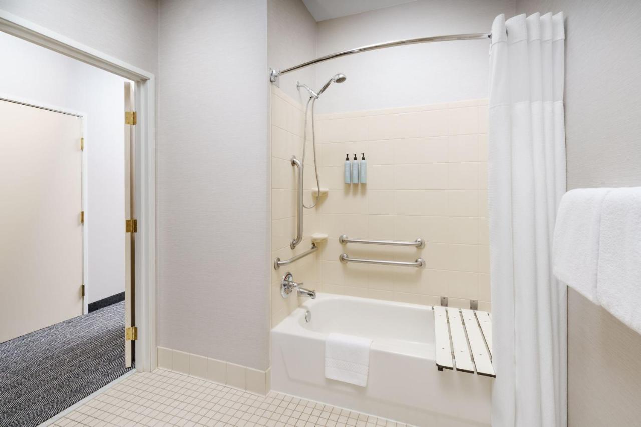 Hotel Courtyard By Marriott Sacramento 3*