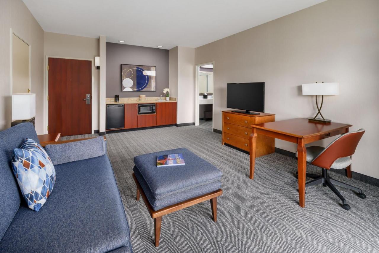 Hotel Courtyard By Marriott Sacramento Folsom