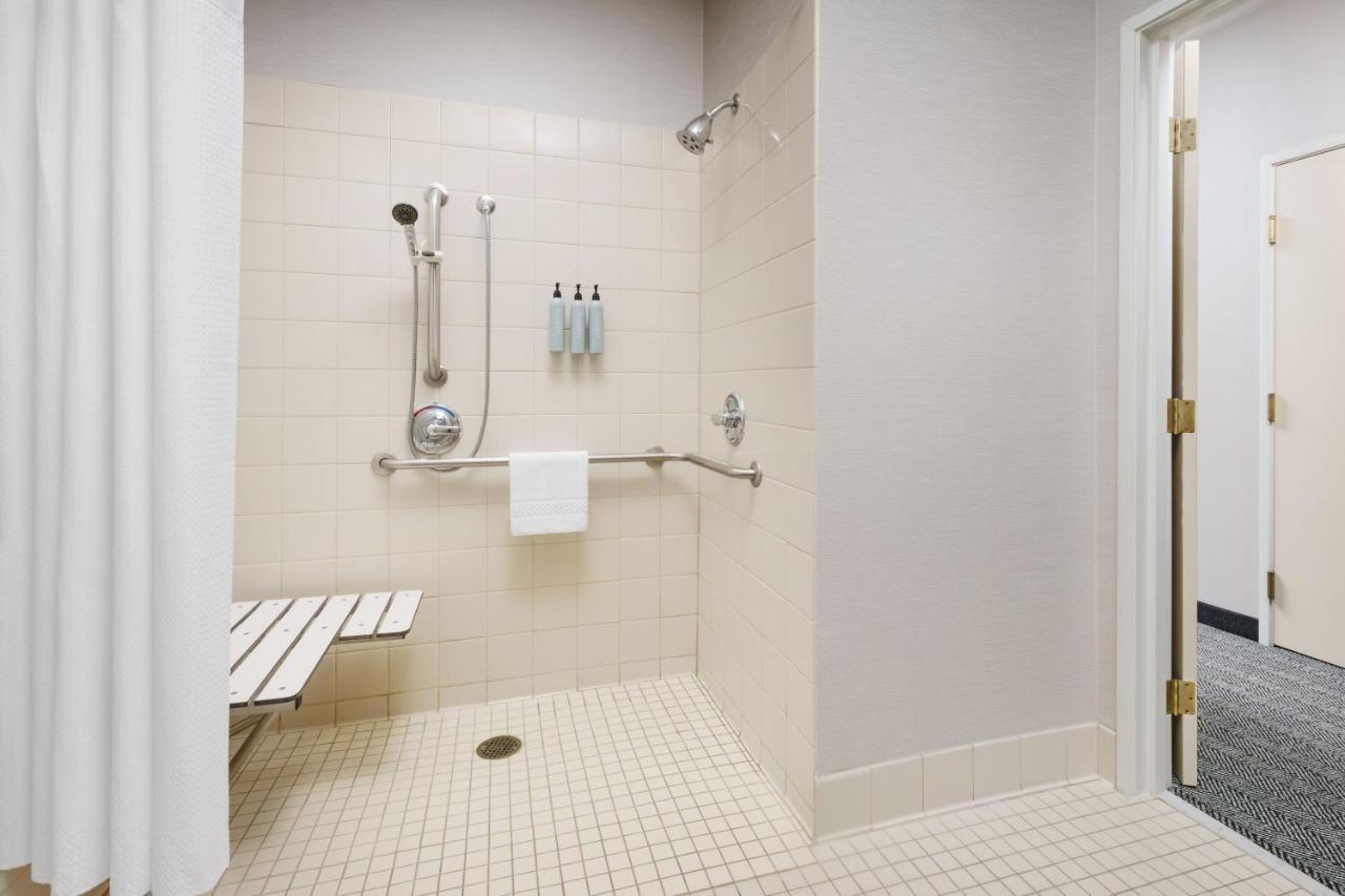 Hotel Courtyard By Marriott Sacramento Folsom