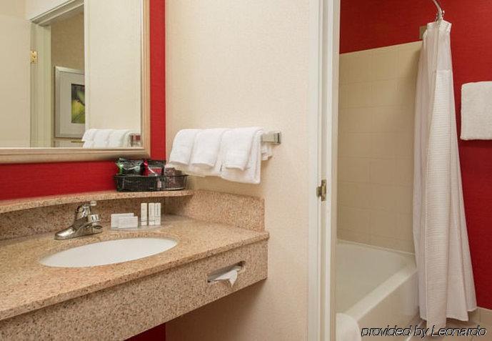 Courtyard By Marriott Sacramento Folsom