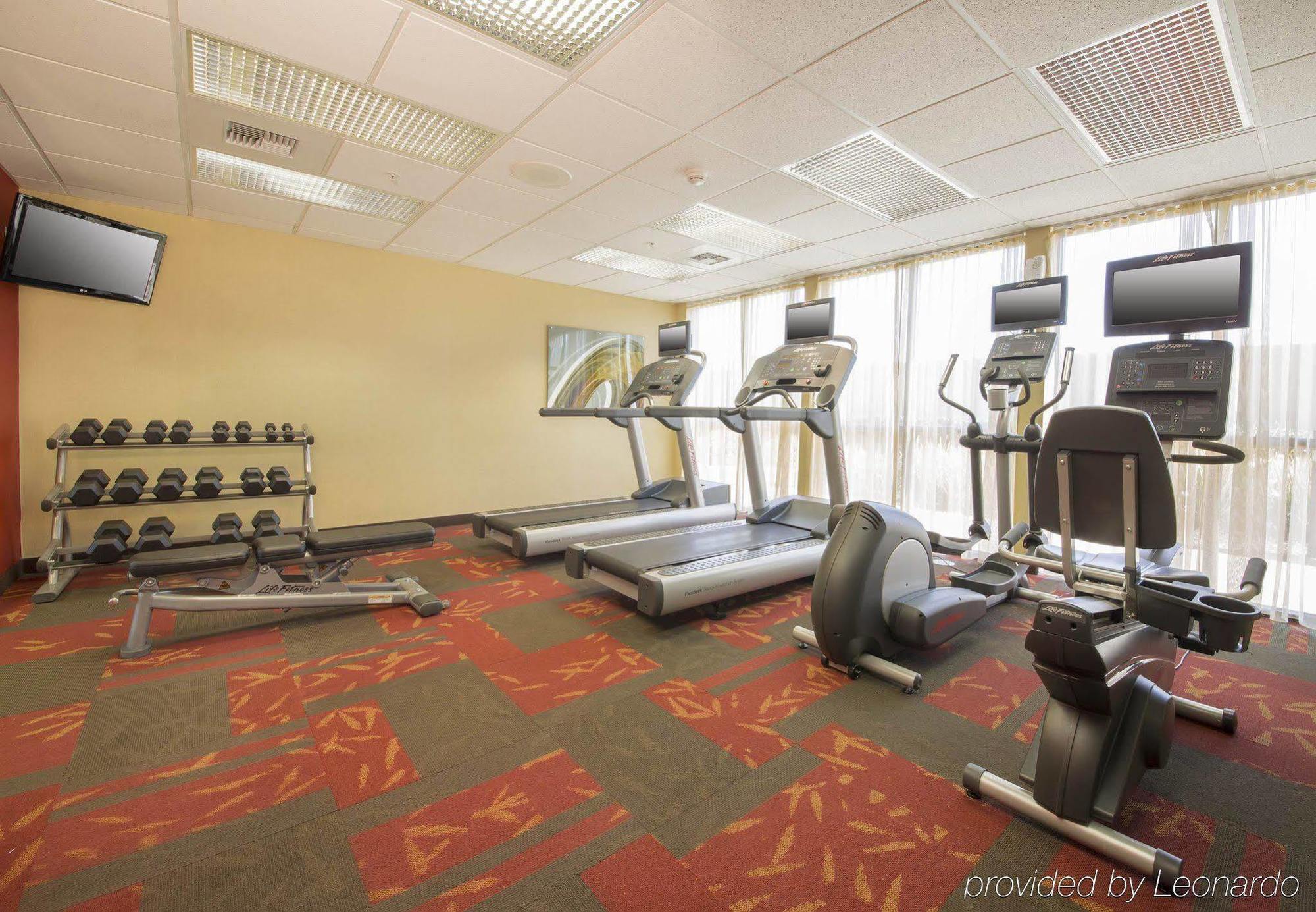 Courtyard By Marriott Sacramento 3*