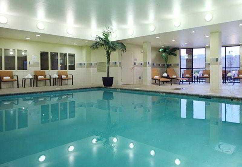 Courtyard By Marriott Sacramento 3*